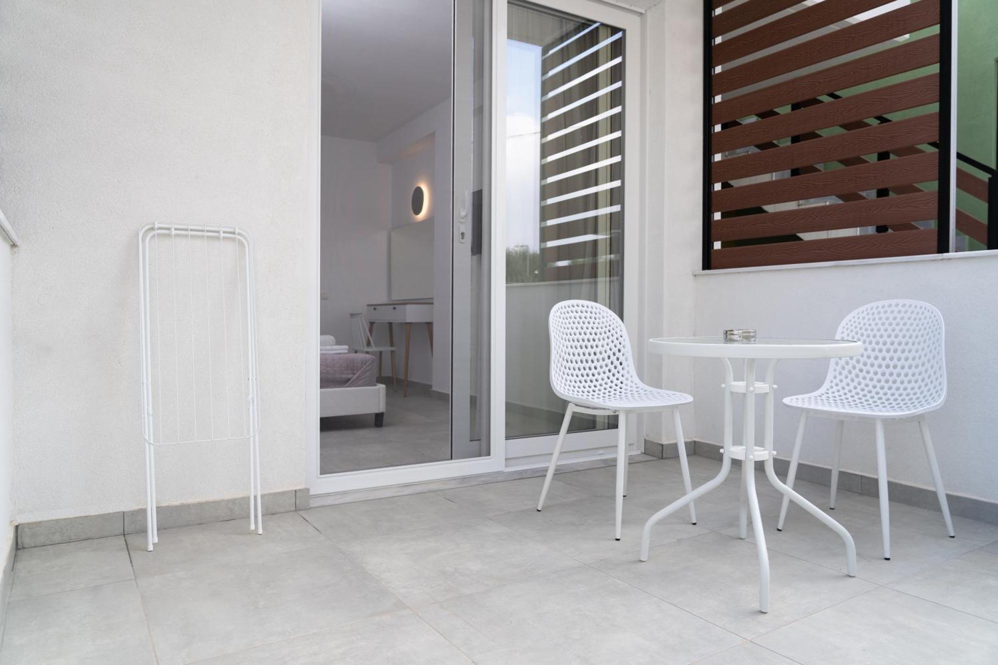 Bluegreen Eco Studios Ofrinion Ngoại thất bức ảnh